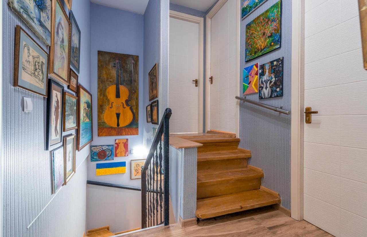 Art-Gallery Avlabari Tbilisi Exteriör bild